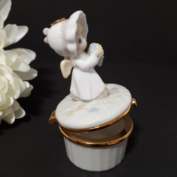 Precious Moments Trinket Box Vintage Lidded - Picture 3 of 6